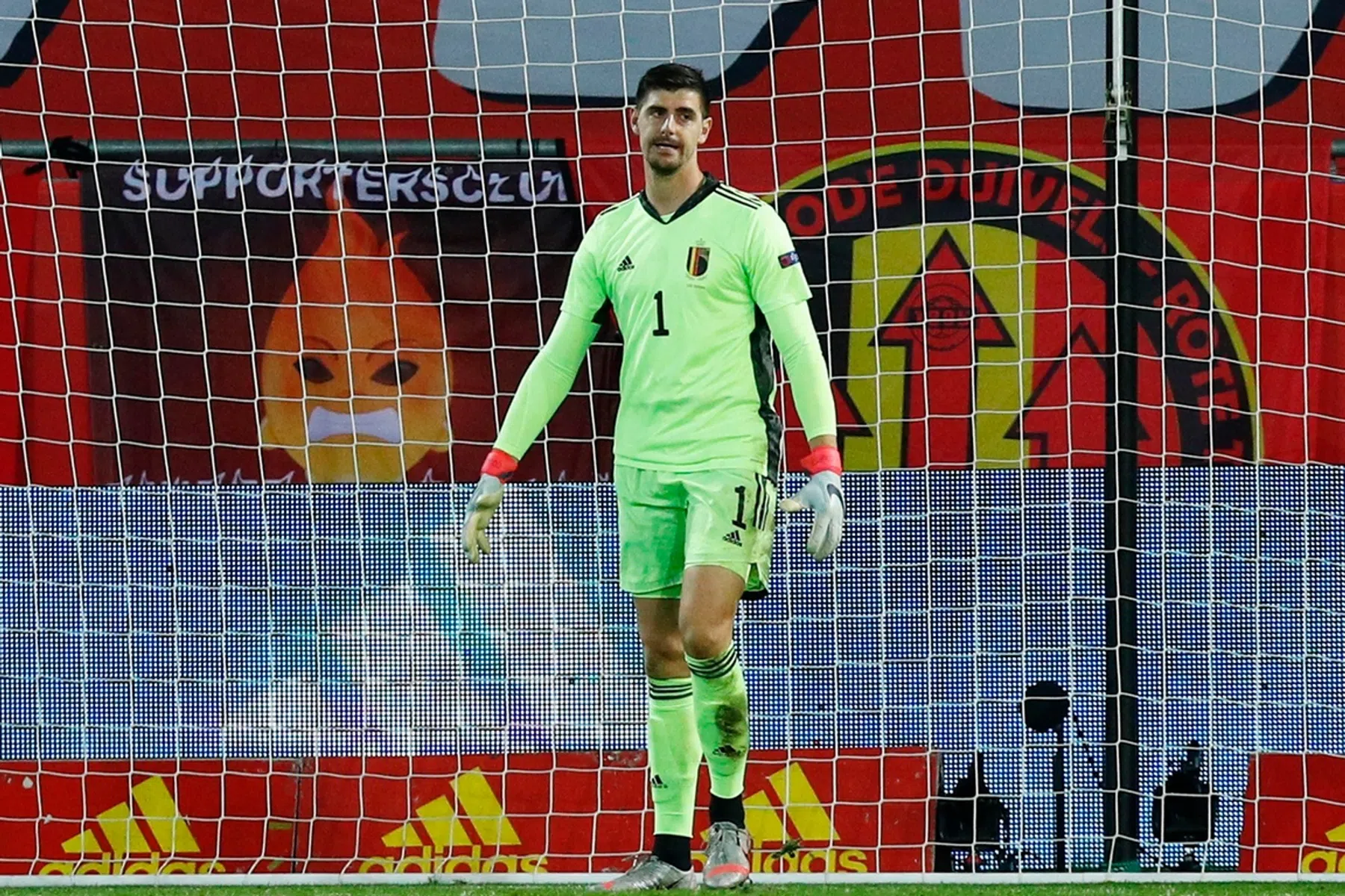 Courtois gaat pijnlijk in de fout: 'Eden gaat hier mopjes over maken'