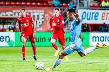 Thumbnail for article: Misser Zahavi komt PSV in Enschede duur te staan