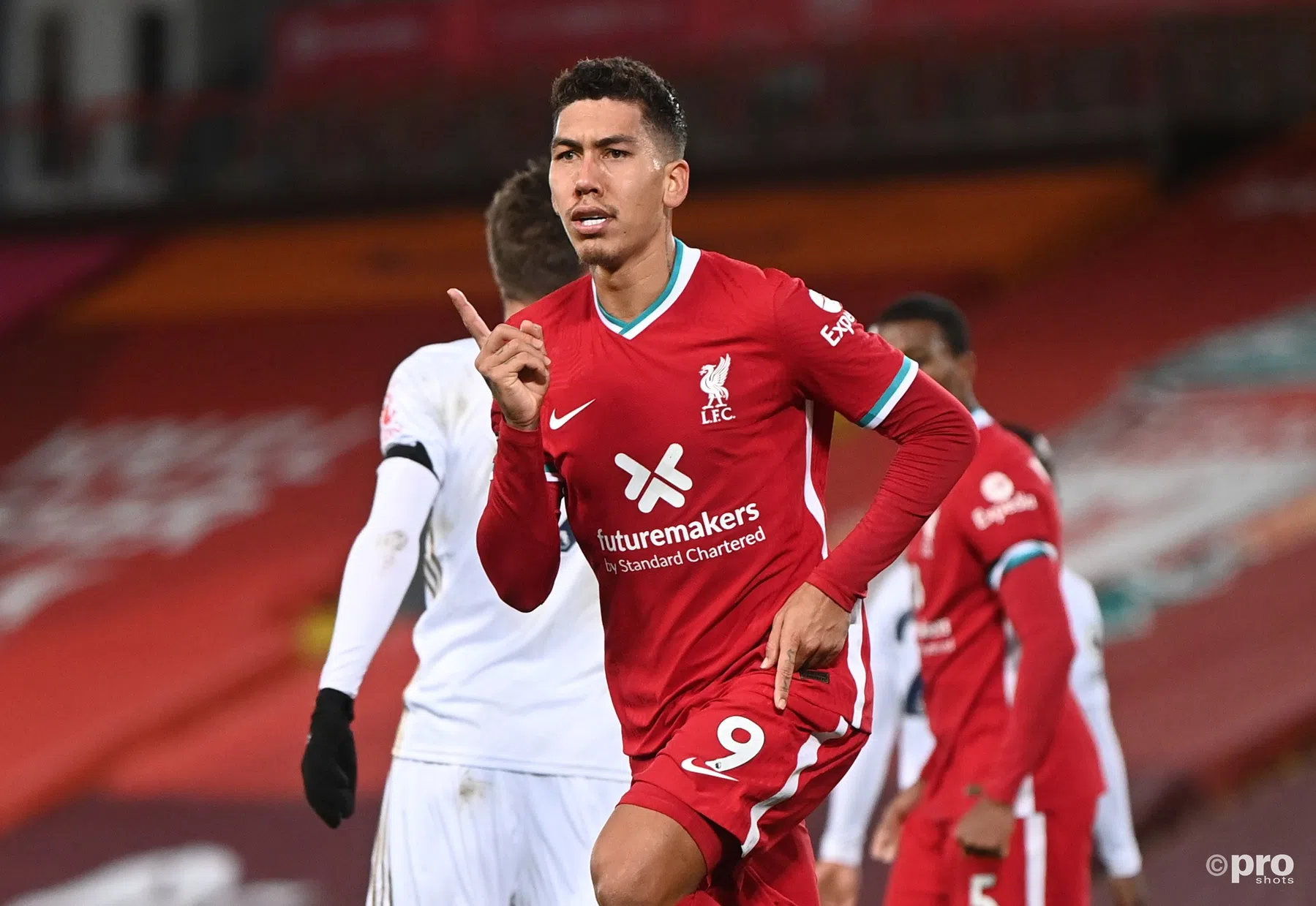 Klopp verklaart innige omhelzing Firmino: 'Bijna emotioneel'