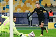 Thumbnail for article: Spaanse media en Jordi Alba overladen trotse Barça-held Dest met complimenten