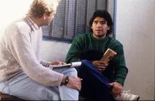 Thumbnail for article: In Buenos Aires te gast bij de Maradona's