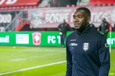 Thumbnail for article: Ola John schittert bij 'thuiskomst': 'Twente voelt altijd als mijn club'