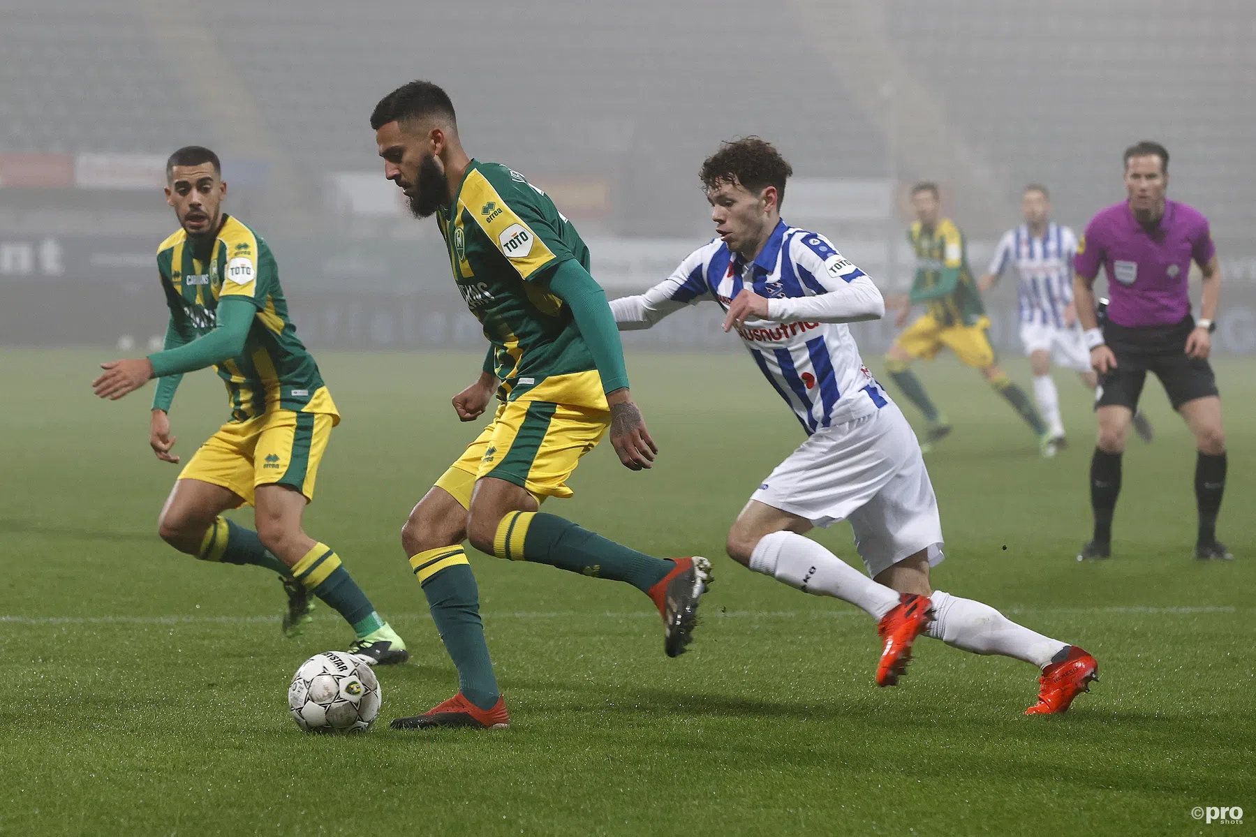 Rentree Kishna geeft hoopgevende avond ADO extra kleur
