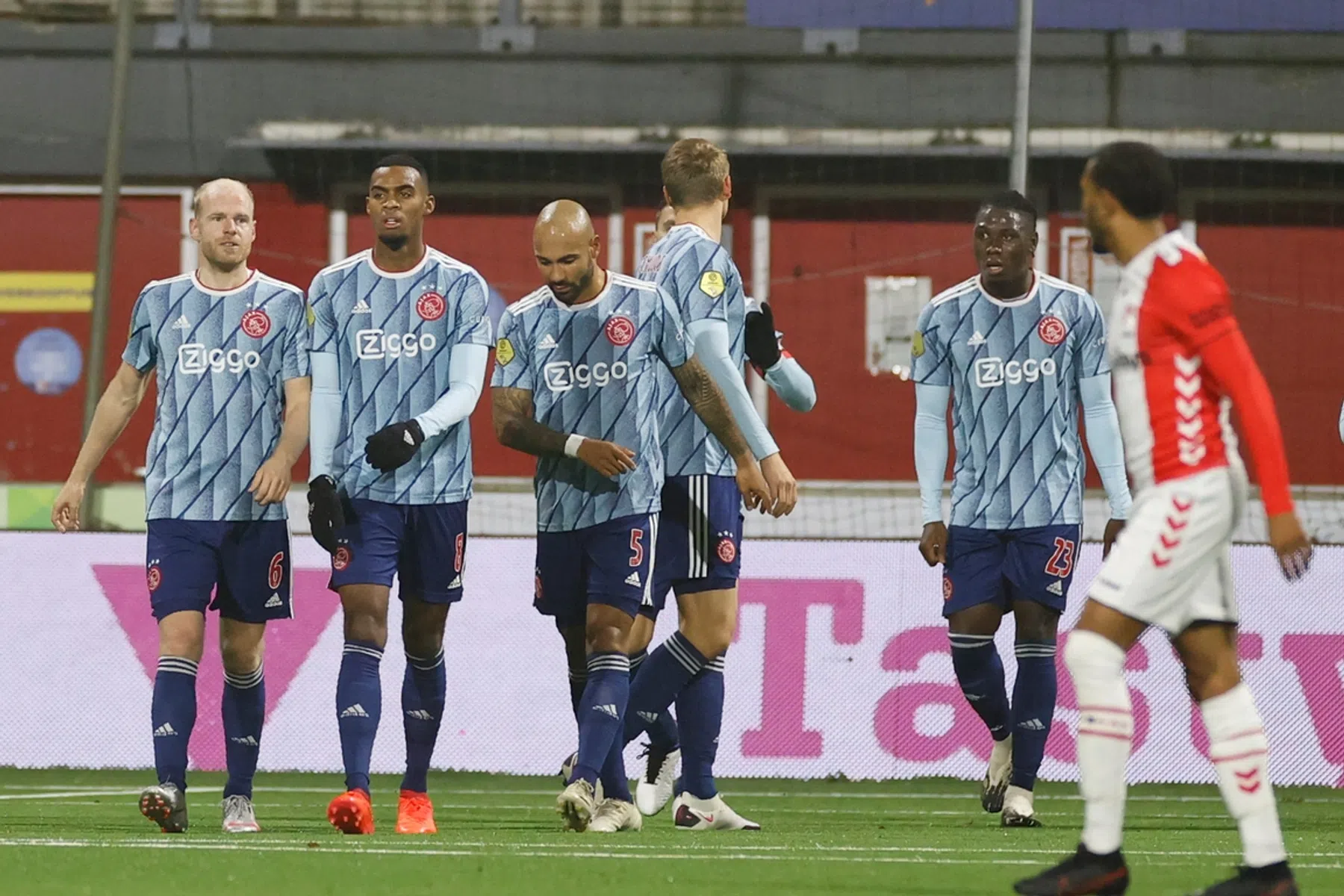 Vorm Ajax groeiende: 'Champions League-overwintering moet de beloning worden'