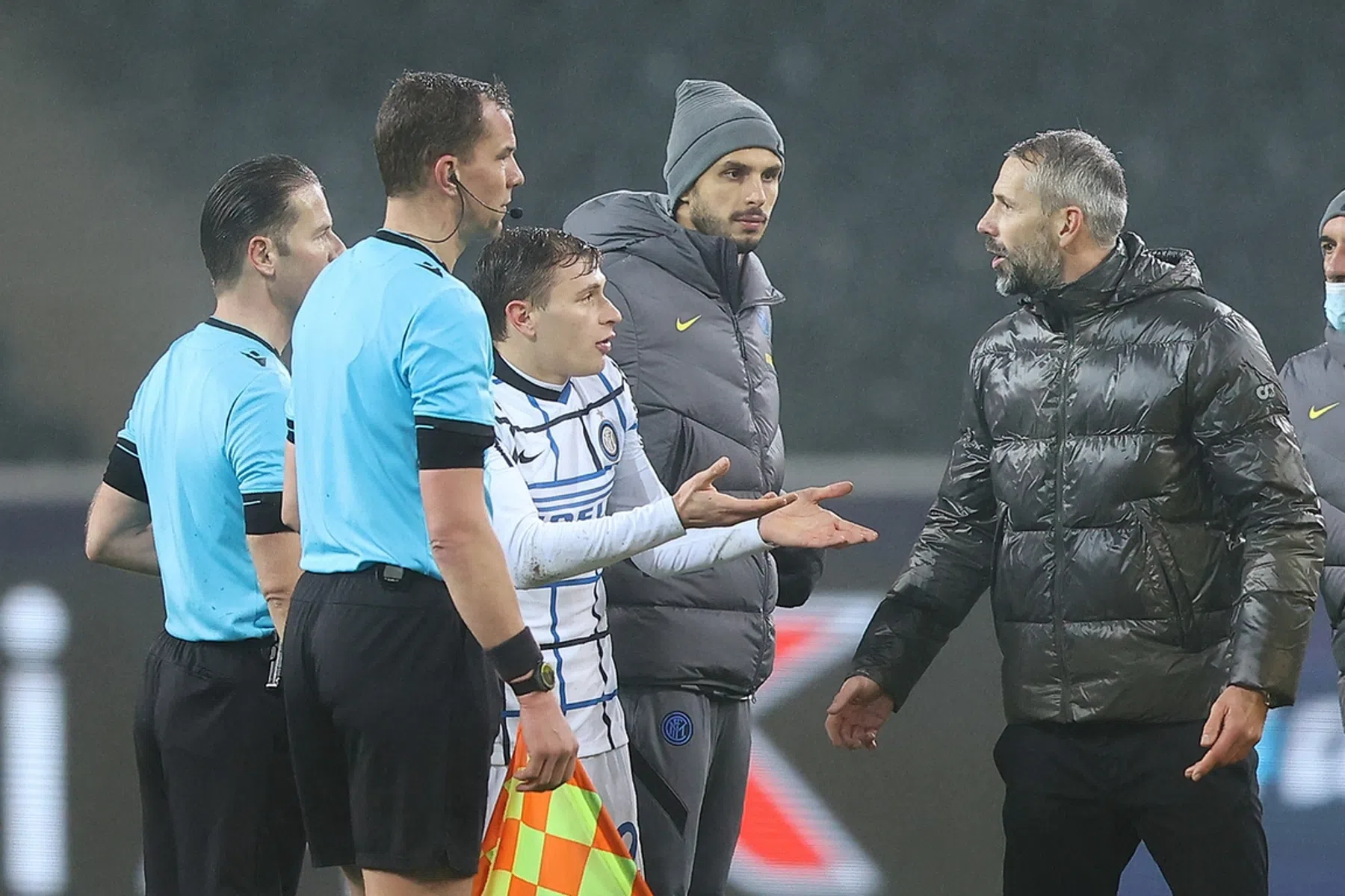 Woede bij Gladbach over Makkelie: 'Heb hem een vrolijke kerst gewenst'