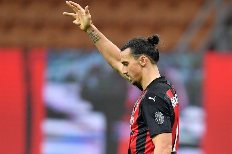 Zlatan verklaart transfer naar VS, Balotelli hekelt vandalen