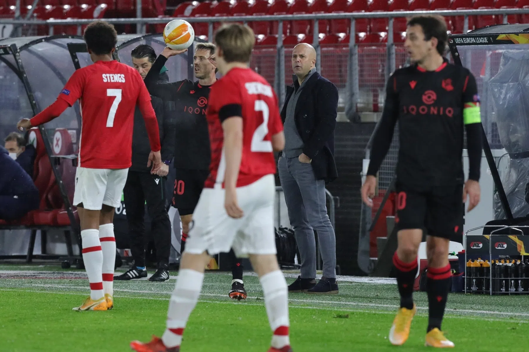 Crisis, bommetje, aardbeving: internationale media na het ontslag van Slot