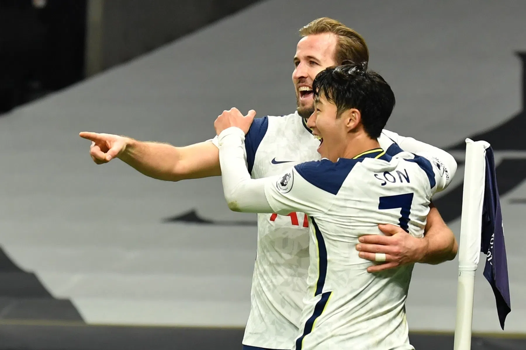 Koningskoppel Spurs werkt schitterende cijfers flink bij in Londense derby