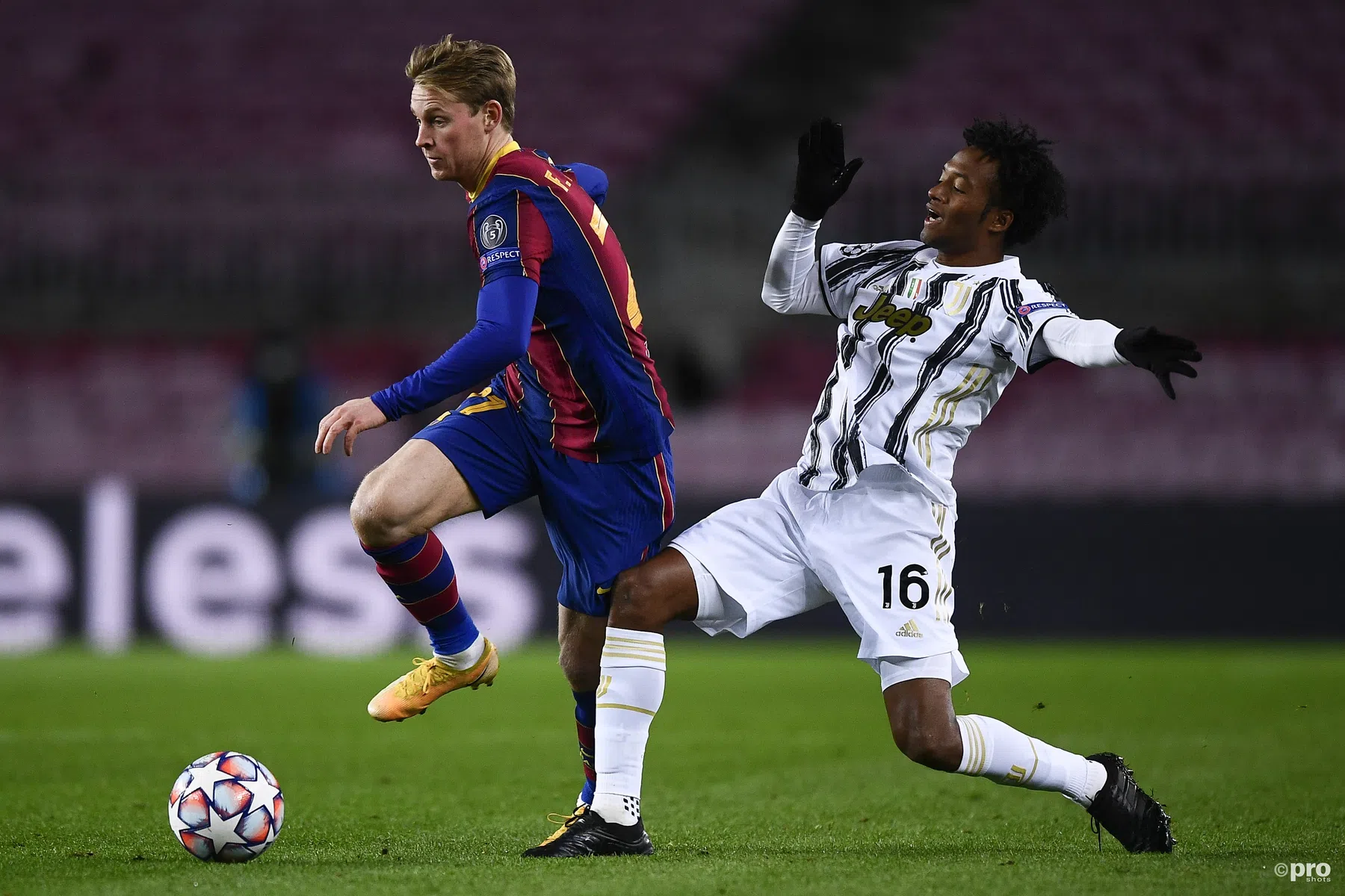 Frenkie de Jong krijgt ervan langs: 'Het kan niet slechter'