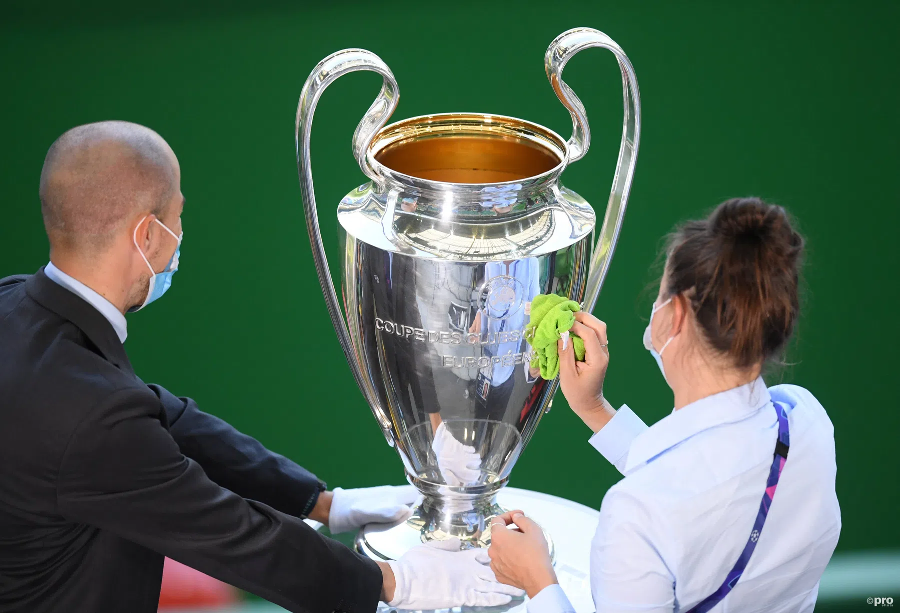 Dit is de potindeling voor de achtste finales van de Champions League