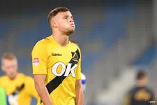 Thumbnail for article: Van Hooijdonk-soap: woeste NAC-spits hint op vertrek, Steijn breekt interview af