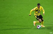 Thumbnail for article: 'Groot compliment' voor Moukoko (16), maar waar blijft de eerste goal?