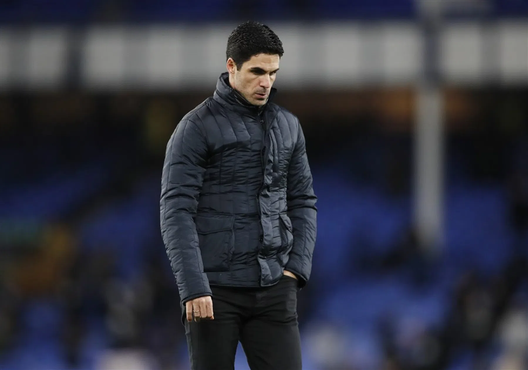 Gifbeker moet helemaal leeg voor dolend Arsenal