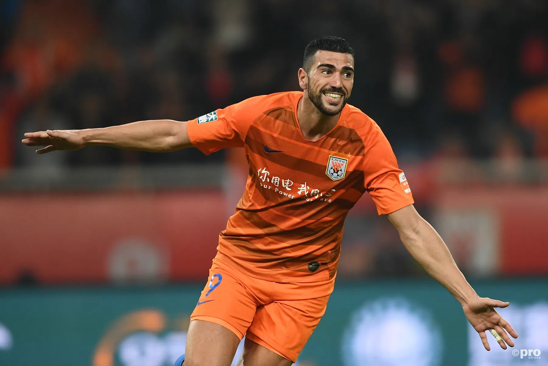 Pellè beleeft droomavond en wint eerste prijs in China