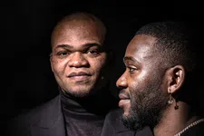 Thumbnail for article: De hoge pieken en diepe dalen van Collins & Ola John