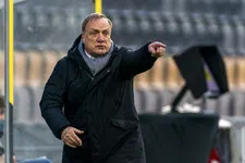 Thumbnail for article: Advocaat kiest voor vijfmansdefensie in topper tegen Vitesse
