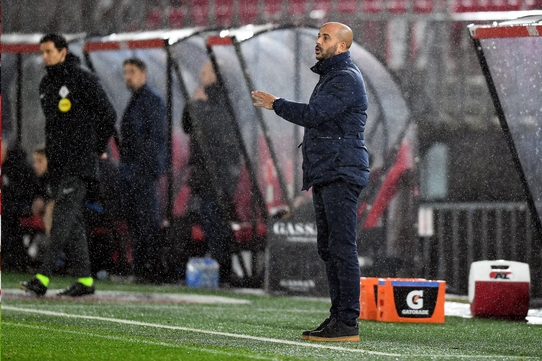 AZ - Vitesse bewijst hoe leuk een tactisch steekspel kan zijn