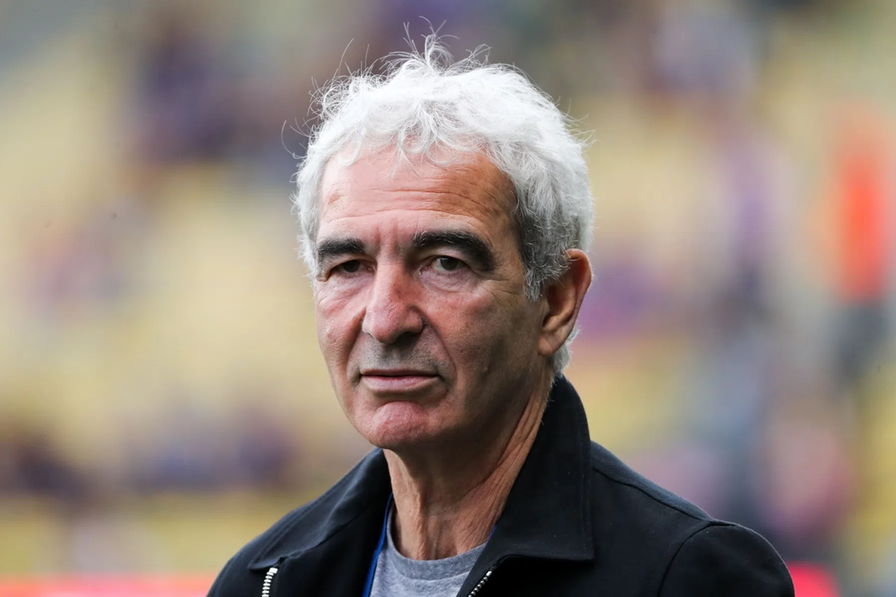 Verguisde Domenech verrast tien jaar na WK-debacle met terugkeer als trainer