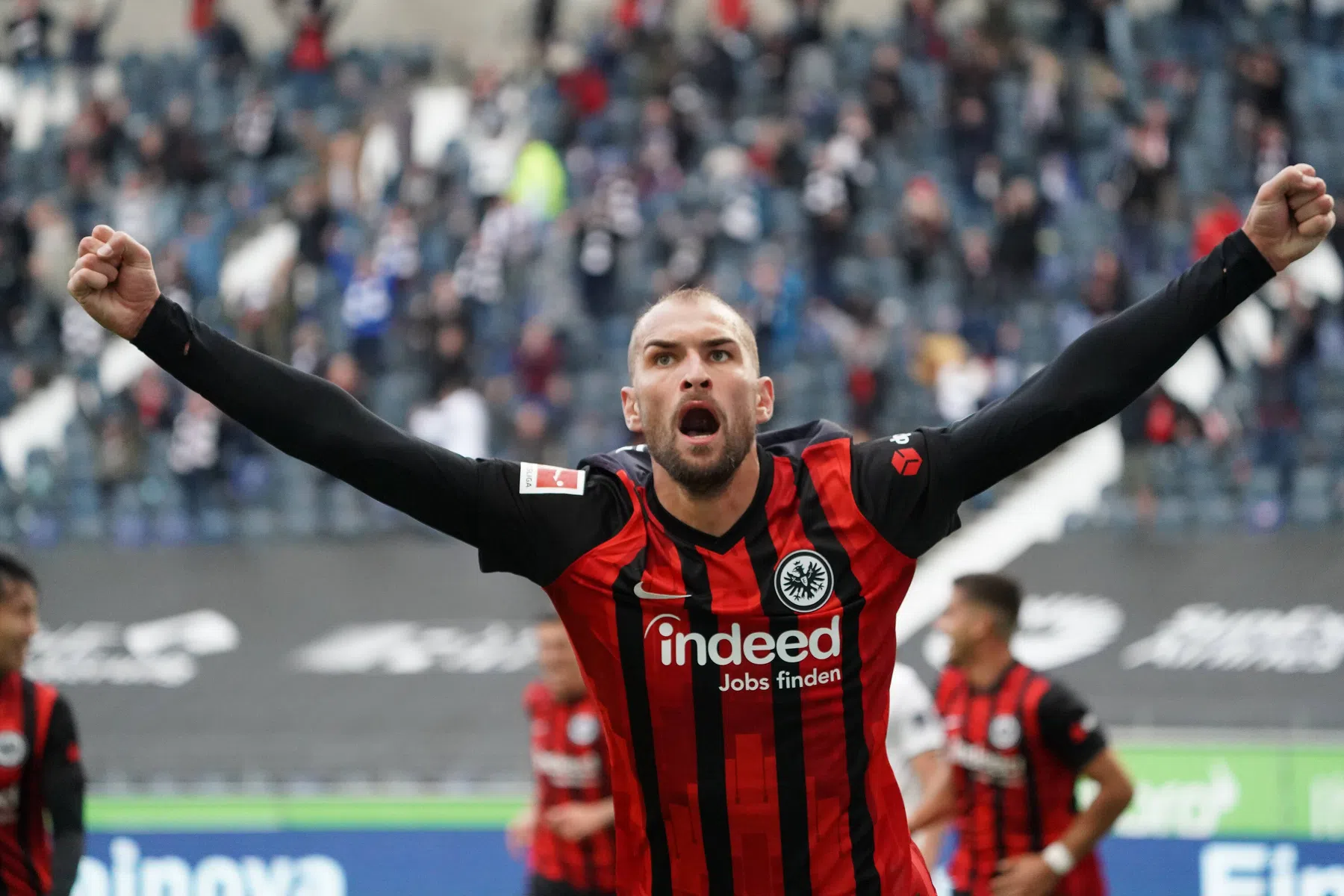 Eintracht Frankfurt kon bod op Dost niet weigeren