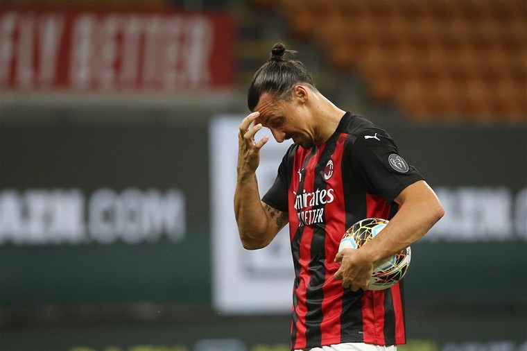 Zlatan had het mentaal zwaar in quarantaine: 'Gaf namen aan de muren'