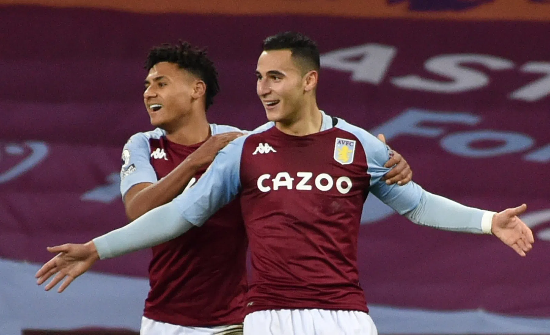 December feestmaand voor Aston Villa én El Ghazi