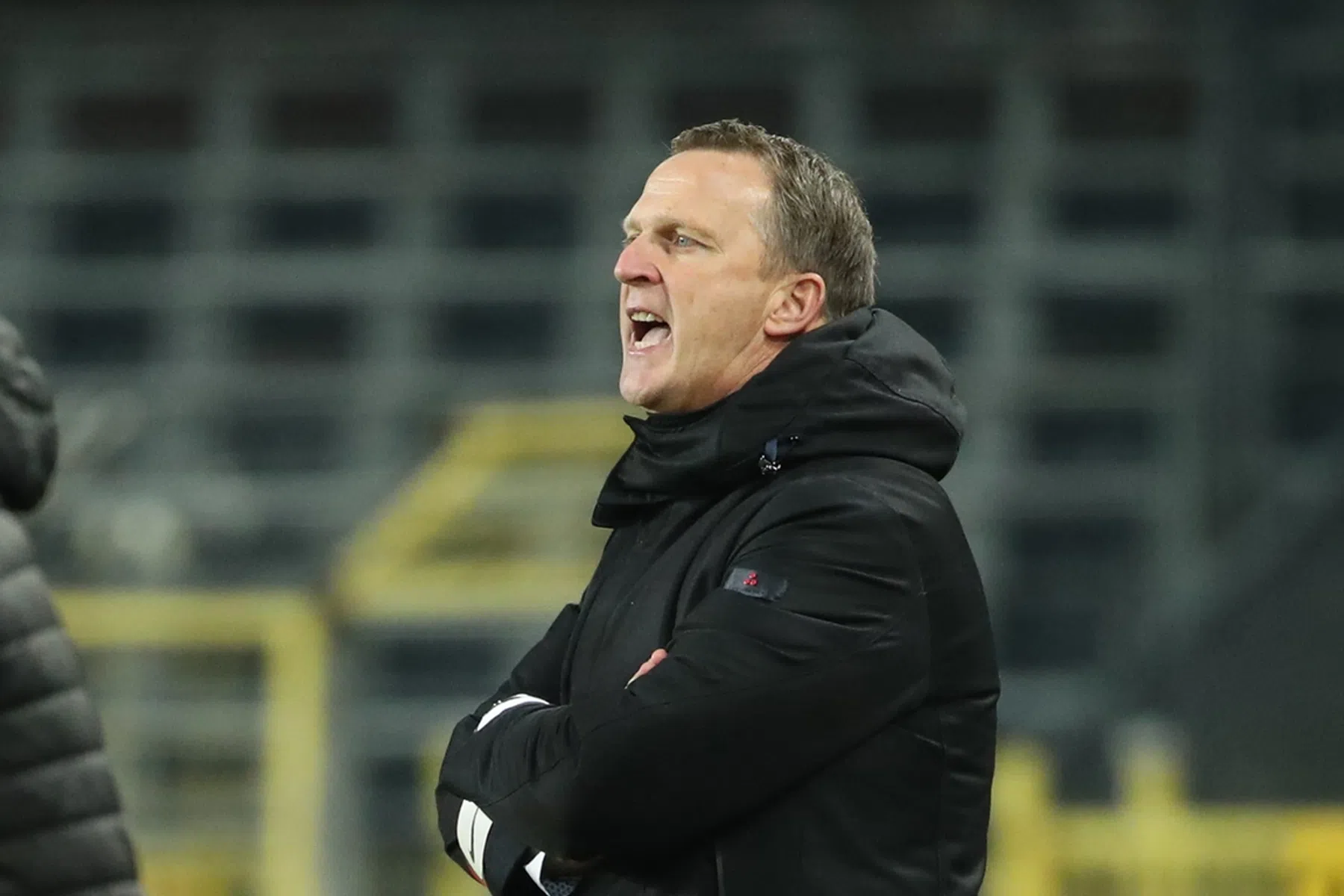Van den Brom ziet Genk onverwacht punten morsen