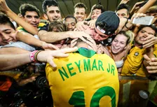 Thumbnail for article: Hoezo Grote Twee? Neymar is Messi en Ronaldo zelfs al voorbij