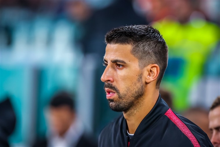 Khedira wil terugkeren op het veld: 'Ik bereid me voor op de Premier League'