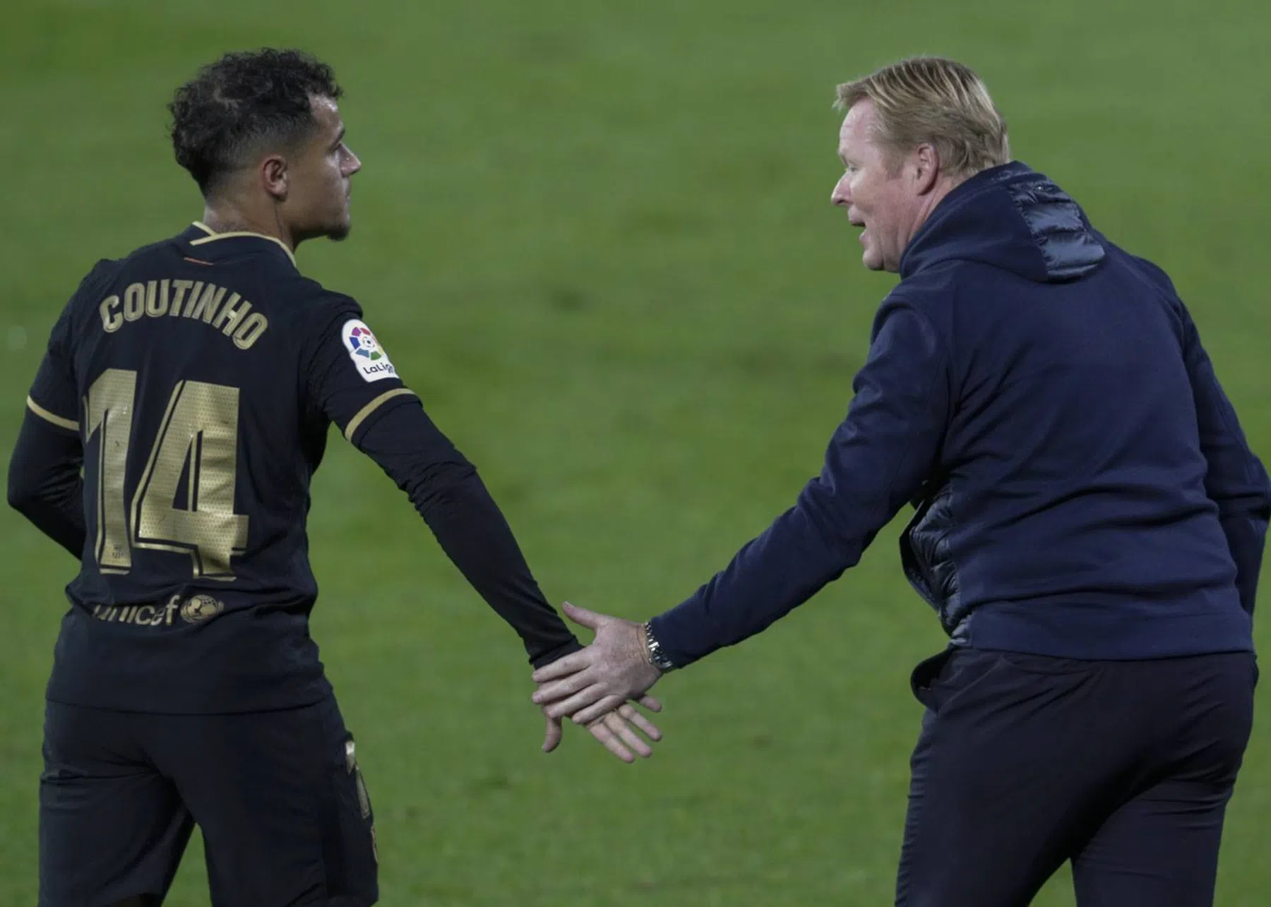 Koeman moet nog maanden op Coutinho wachten