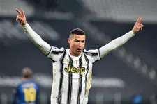 Thumbnail for article: Geen enkel record is veilig voor Ronaldo, ook niet dat van Pelé en Bican