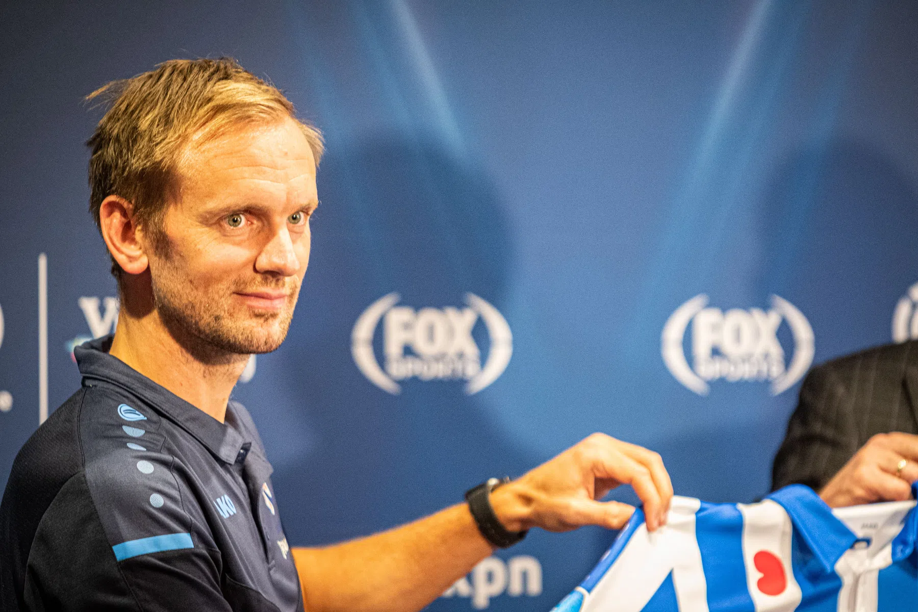 Fraai hoogstandje Siem de Jong, Vinícius eert Marley in racismestrijd 