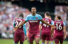 Thumbnail for article: Dit haalt Ajax in huis met Haller: 'De beste spits waarmee ik ooit gespeeld heb'