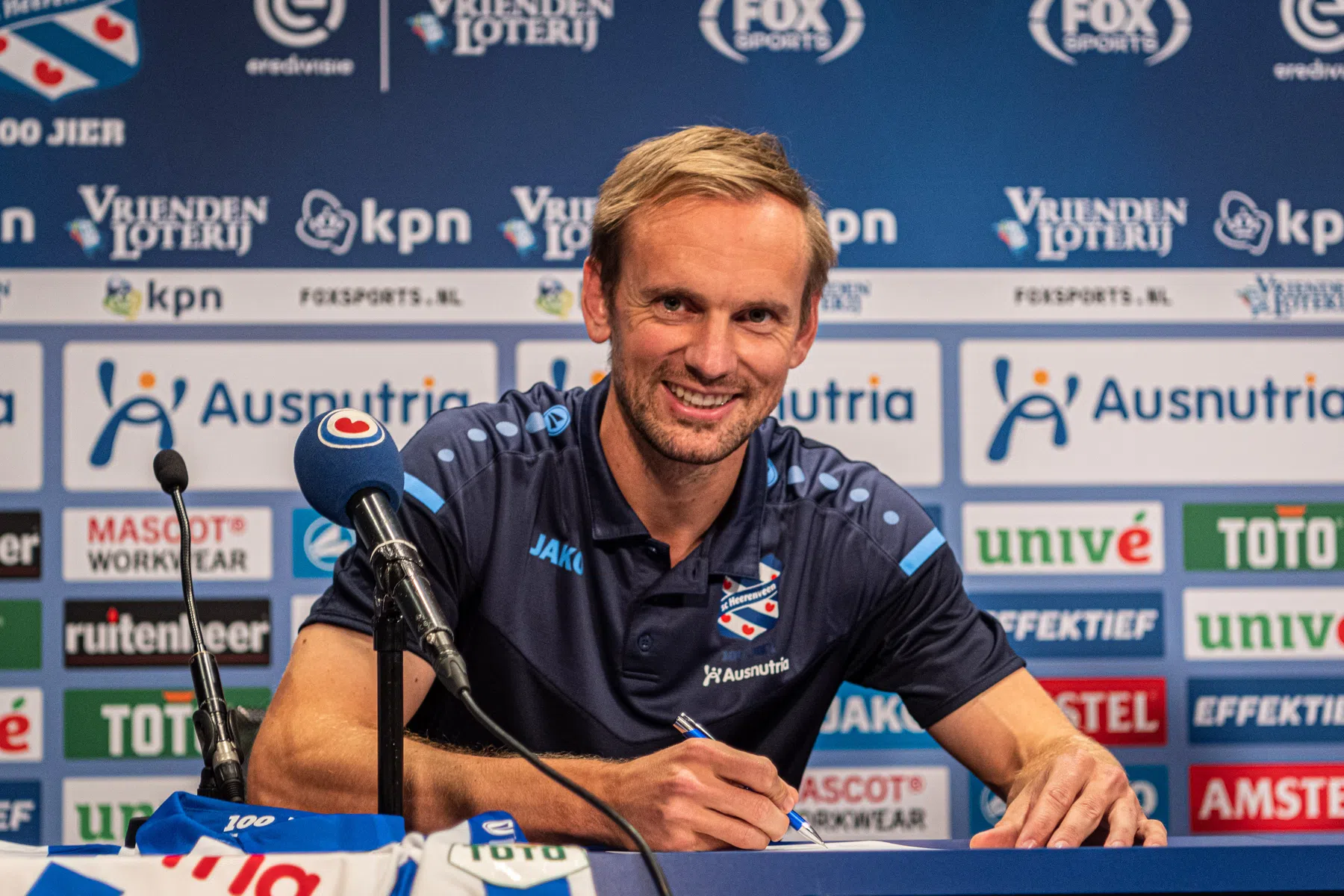 'Intelligente' Siem de Jong krijgt direct zijn basisdebuut in Heerenveen