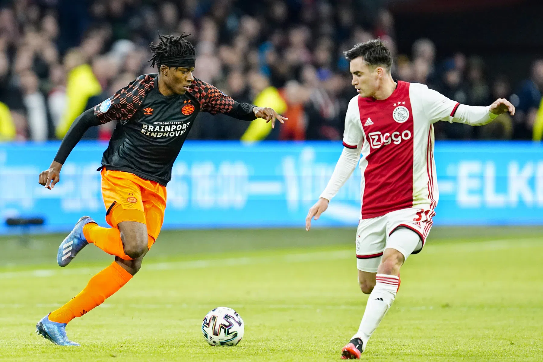 'PSV is geen favoriet voor de titel, Ajax moet kampioen worden'