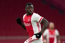 Thumbnail for article: Ten Hag noemt contractsituatie met Brobbey 'doodzonde'