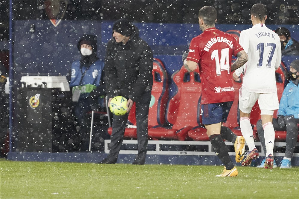 Zidane en Courtois woedend op La Liga: 'We zijn geen poppen'