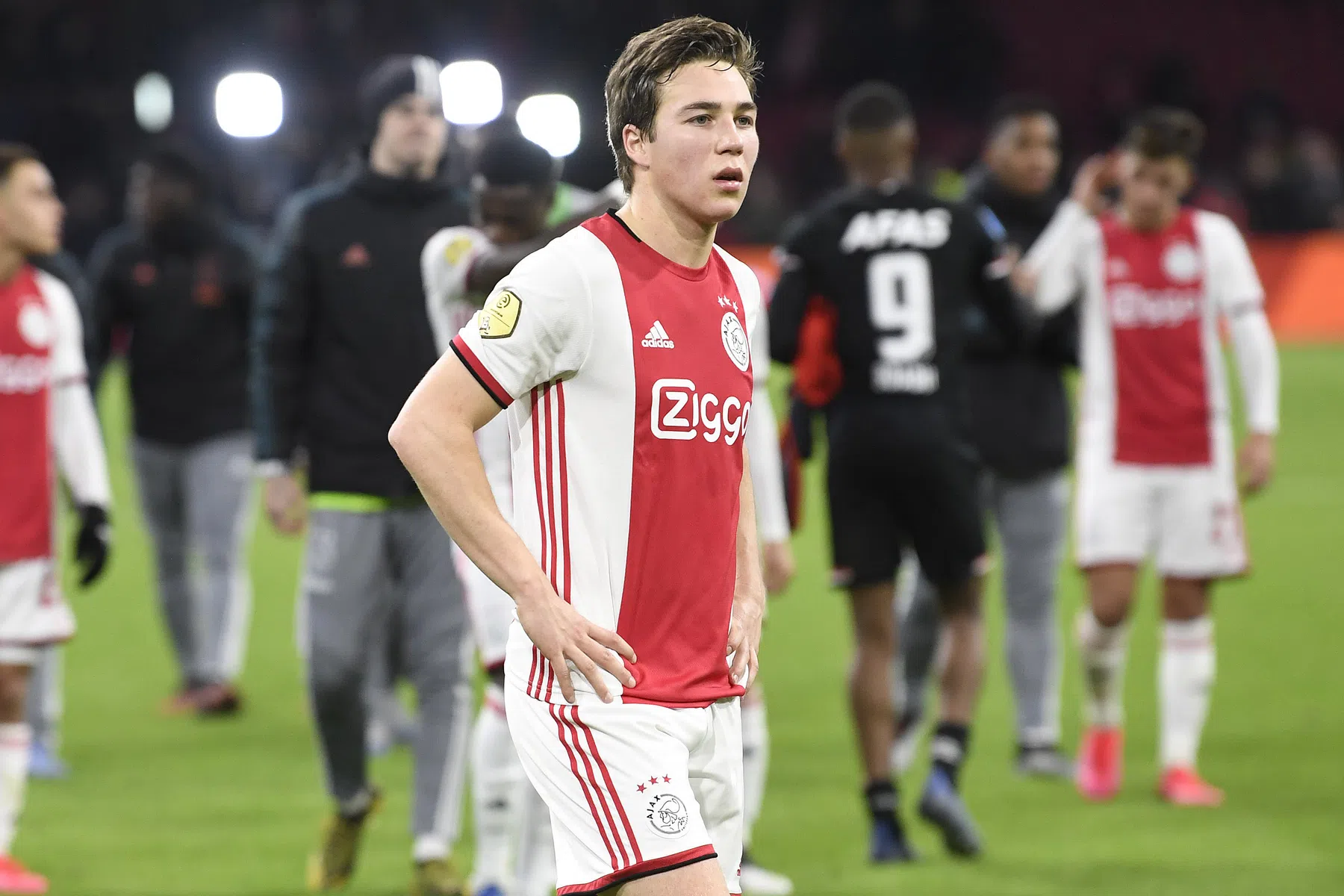 Eiting had twijfels van jeugdvriend De Lange niet: 'Haal heel veel geluk uit voetbal'
