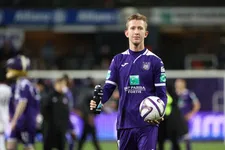 Thumbnail for article: Vlap zoekt naar oplossing voor situatie bij Anderlecht