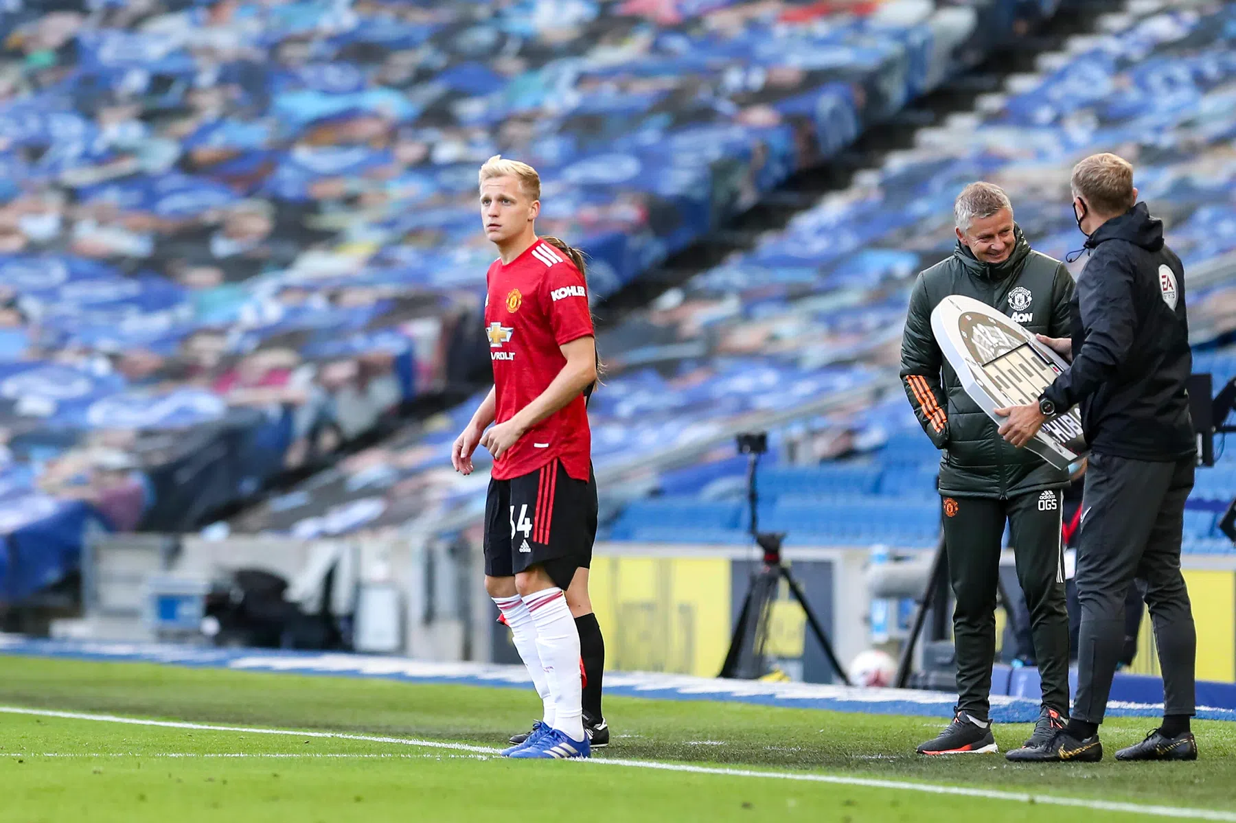 Alle ins en outs bij de zorgwekkende situatie van Donny van de Beek