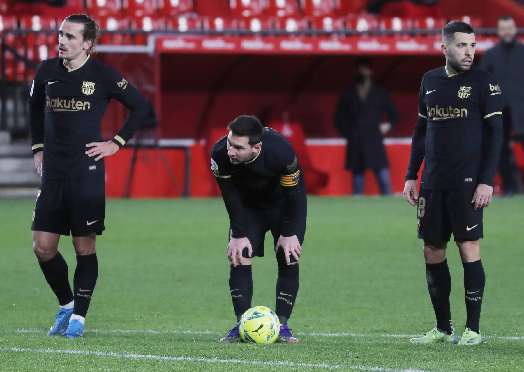 Lichte klachten Messi bezorgen Koeman nieuwe hoofdbrekens