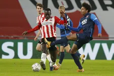 Thumbnail for article: PSV legt rode loper uit voor Calvin Stengs