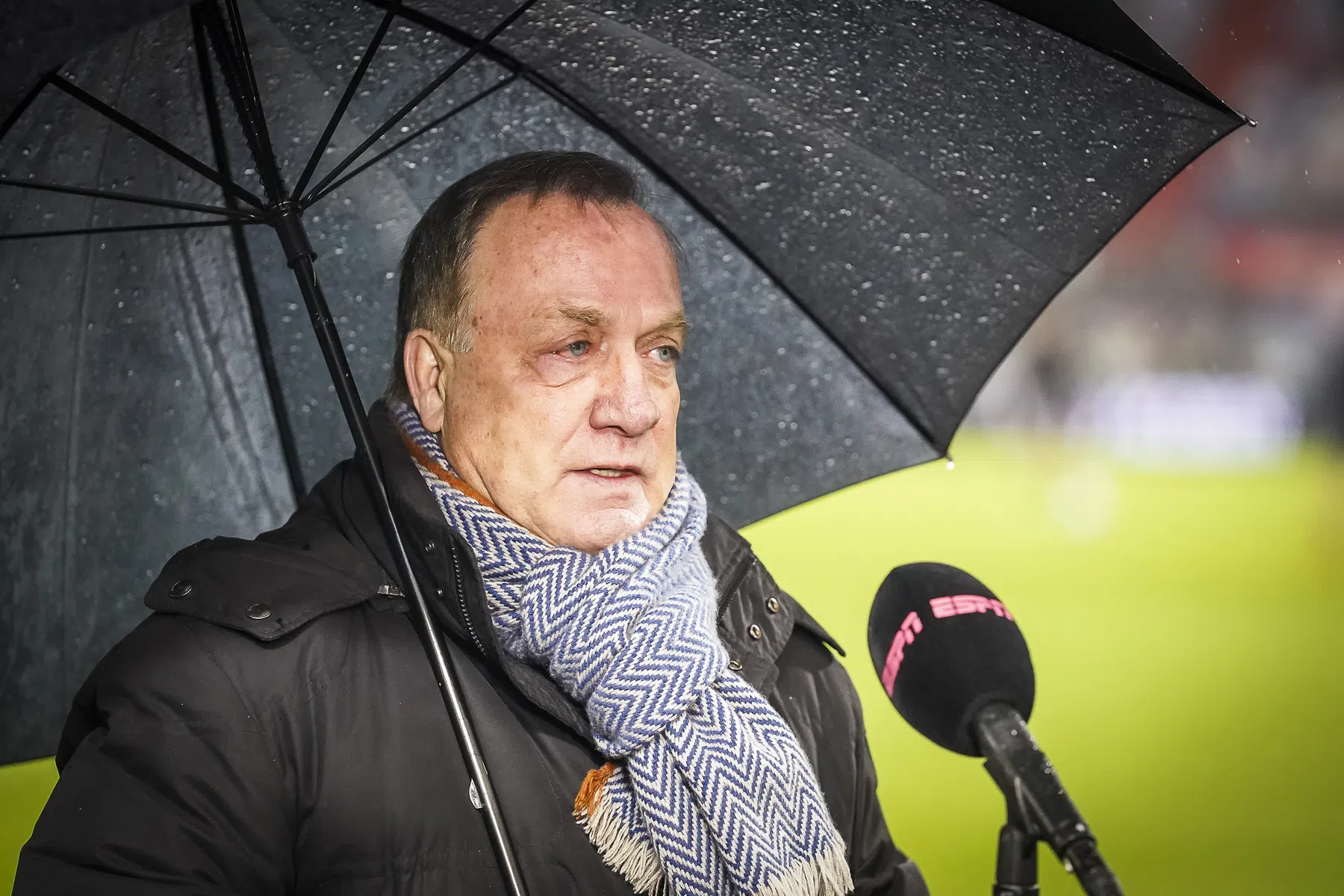 Advocaat grapt over Ajax: 'Hopelijk nemen we heel weinig mee'