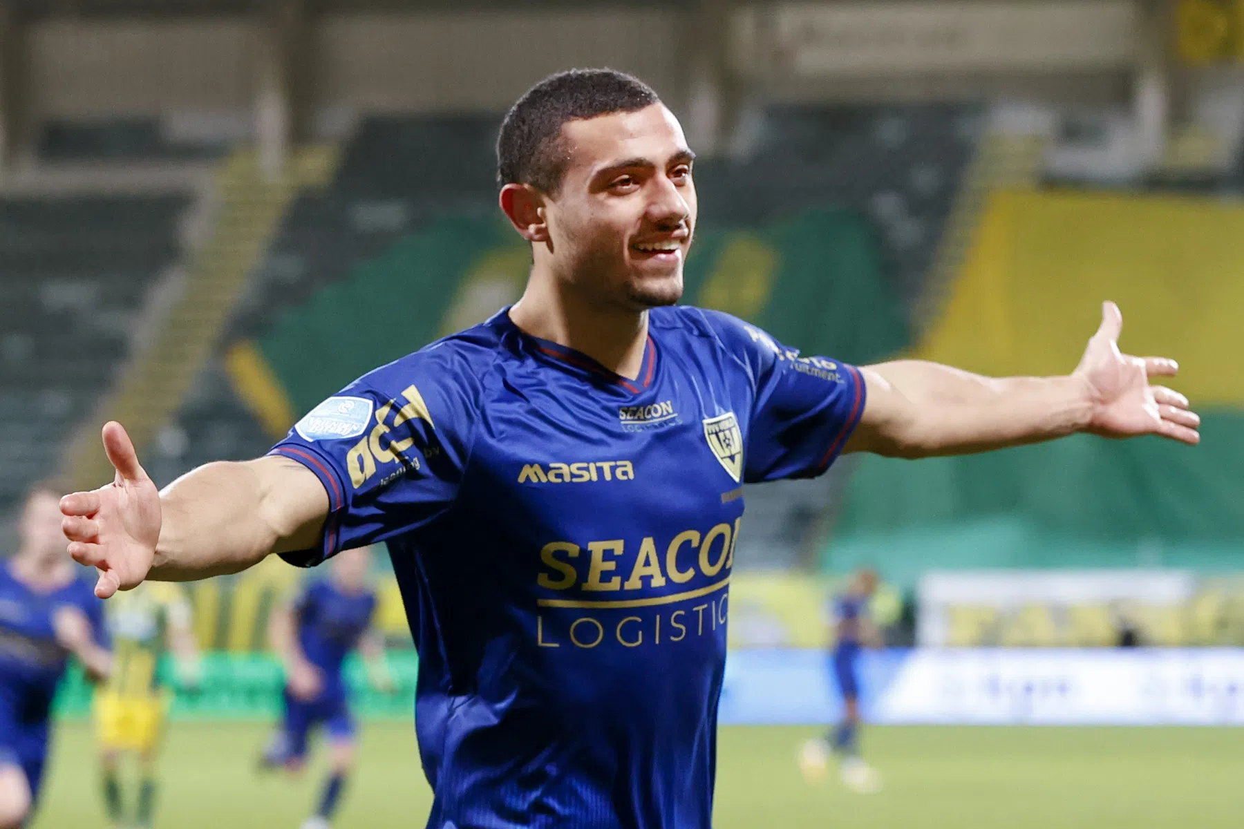 Giakoumakis schroeft transferwaarde op met vierklapper en is wéér goud waard