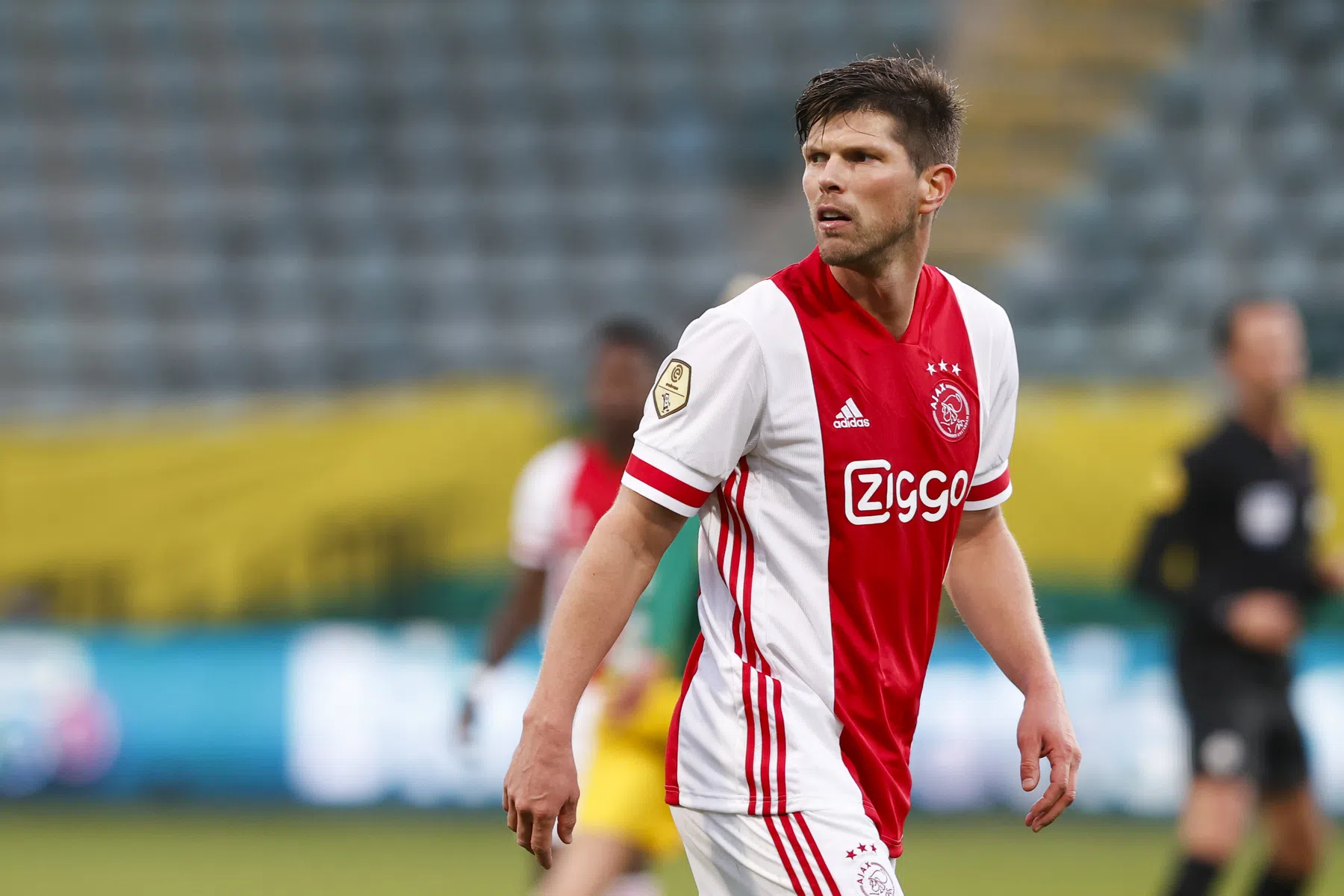 Ten Hag bevestigt Schalke-interesse in Huntelaar: 'Hij is daar een icoon'