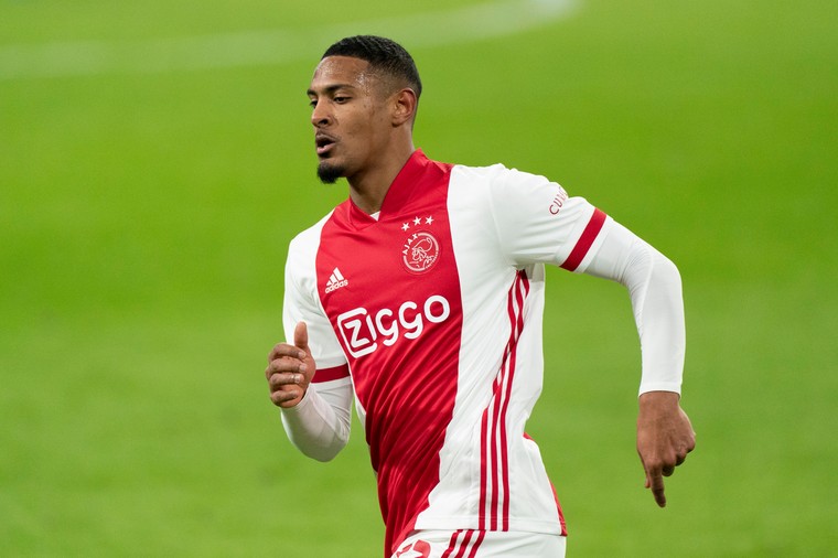 Ajax met Haller en Timber op jacht naar eerherstel