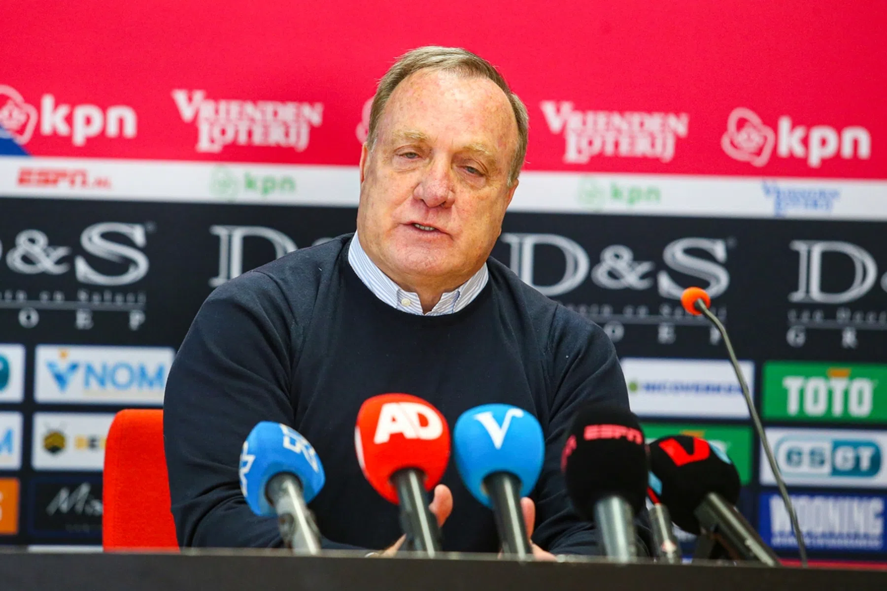 Advocaat droomt niet van landstitel met Feyenoord: 'Die tijd heb ik gehad'