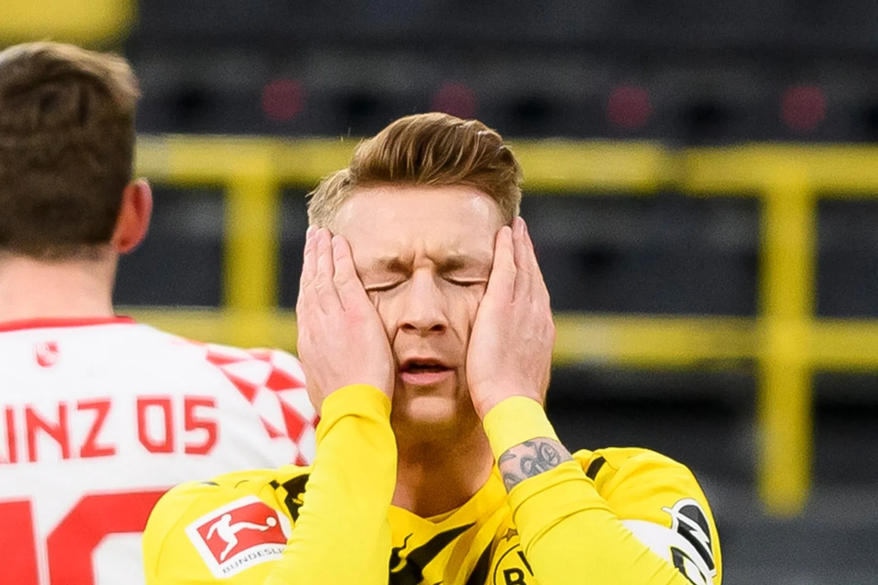 Boëtius en co stunten dankzij wereldgoal in Dortmund 