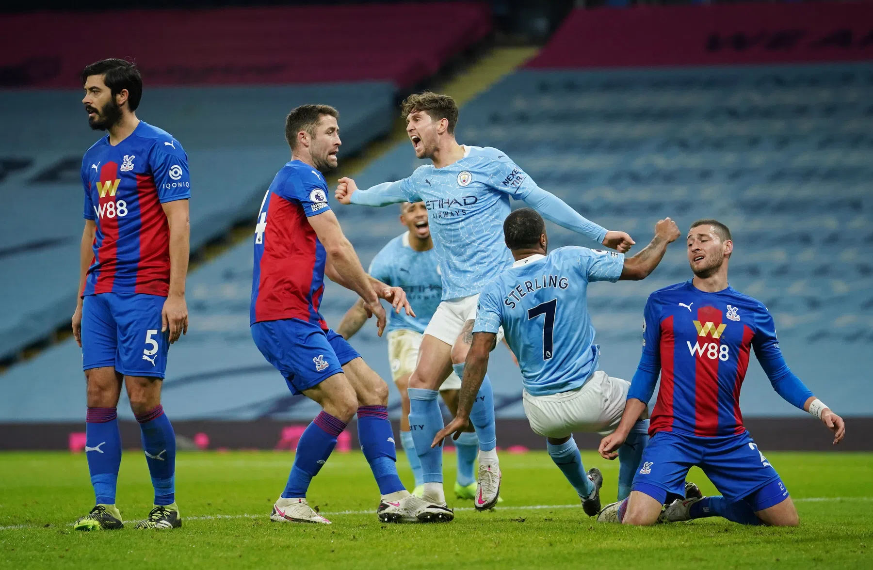 Dominant Manchester City geeft signaal af in Premier League
