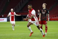 Thumbnail for article: Worstelend Ajax komt in fletse Klassieker tegen Feyenoord zéér goed weg