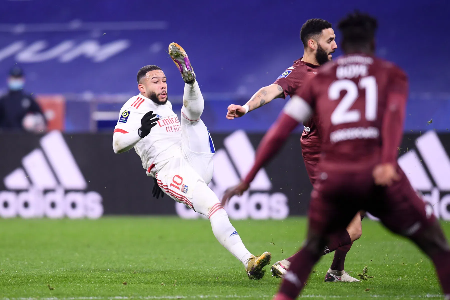 FC Metz bezorgt Memphis en co op valreep enorme kater